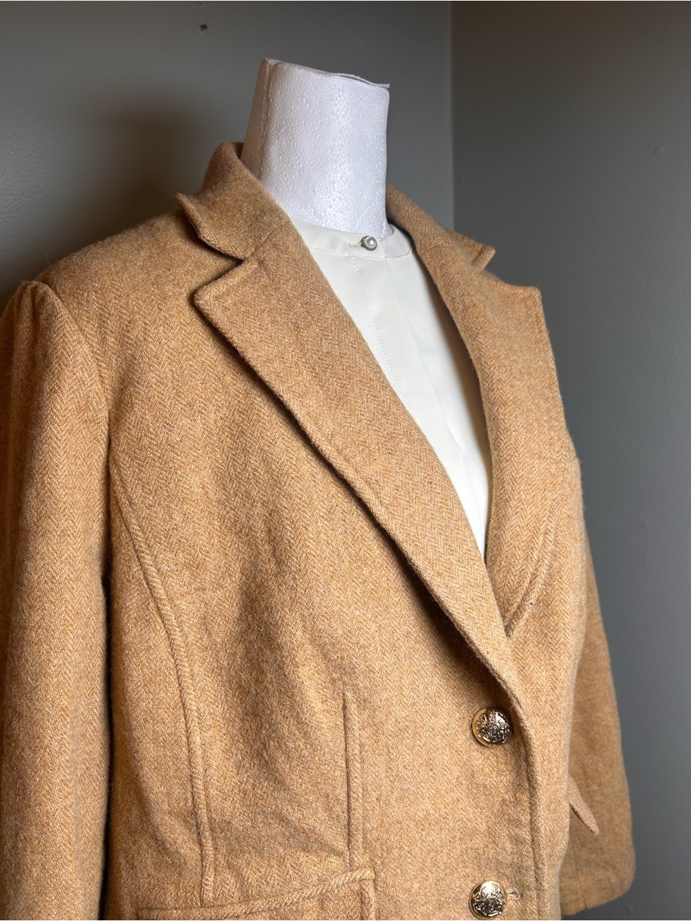 Talbots Plus 14W Wool Blend
Herringbone Blazer Tan - Picture 9 of 13